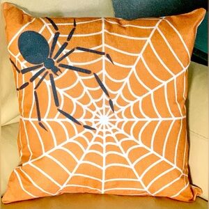 Share Set/3 18" Halloween Spider Web Flying Bats Jack O' Lantern Pillow Covers N